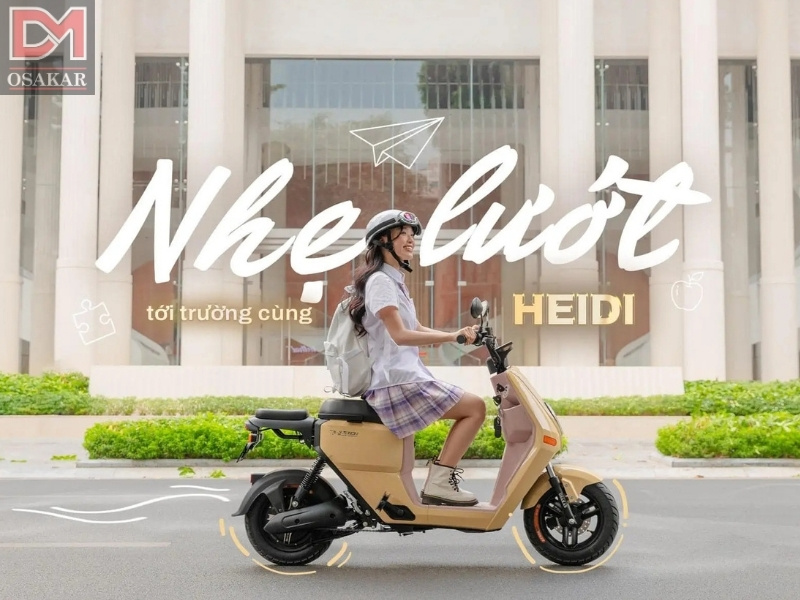 Xe điện gọn nhẹ linh hoạt, lướt đi trên phố